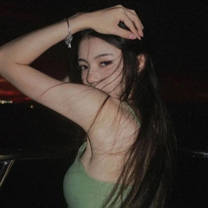 扬子江事件封面